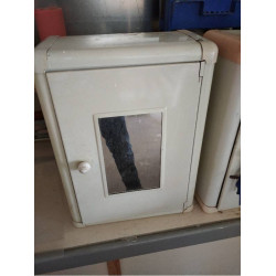 ARMOIRE DE TOILETTE
