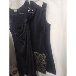 ROBE NOIR 