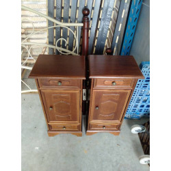 TABLE CHEVET