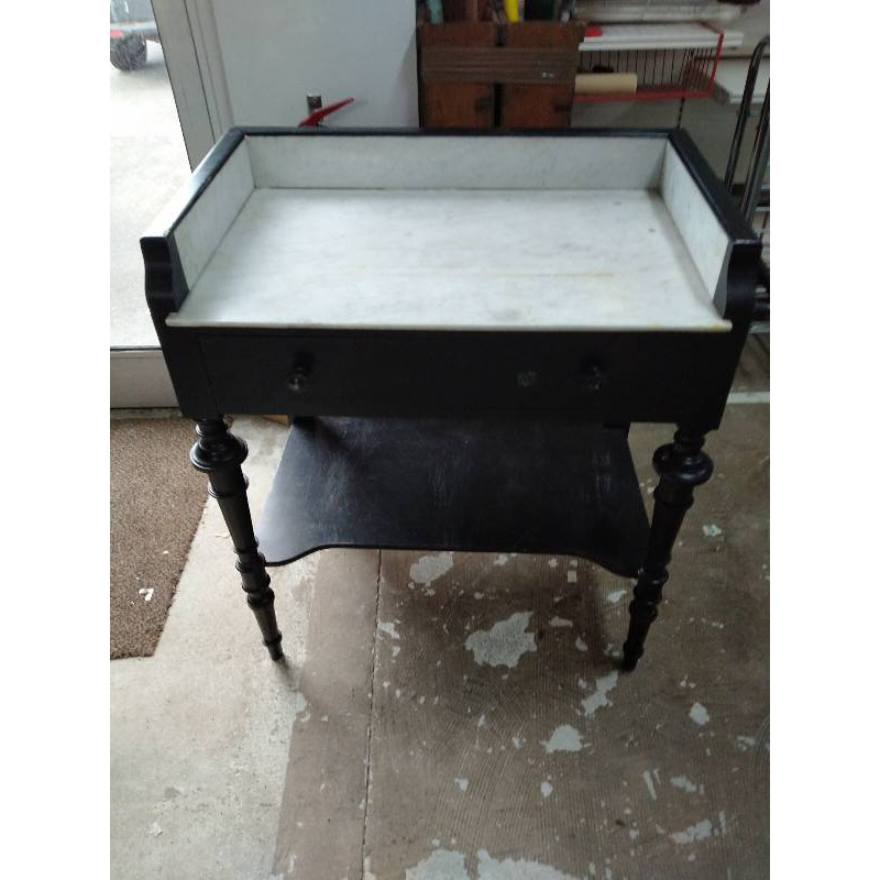 TABLE DE TOILETTE DESSUS MARBRE 