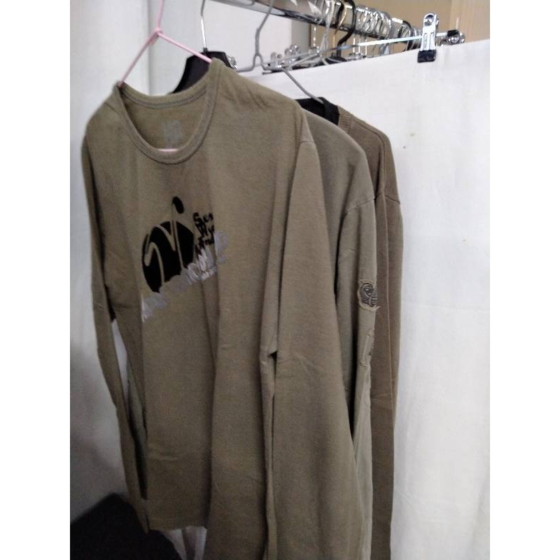PULL KAKI DIV. H