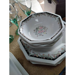 LOT 11ASSIETTES FLEURS