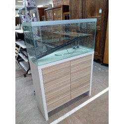 AQUARIUM AVEC MEUBLE 130L
