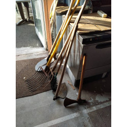 OUTILS JARDIN 