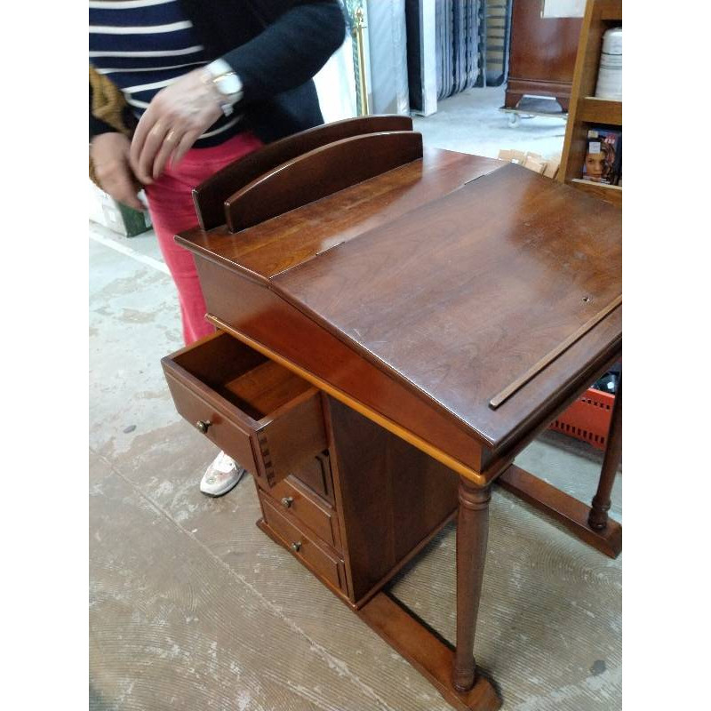 BUREAU 4 TIROIRS