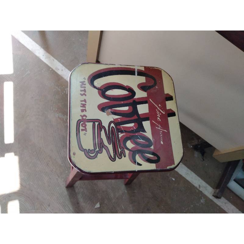 TABOURET VINTAGE