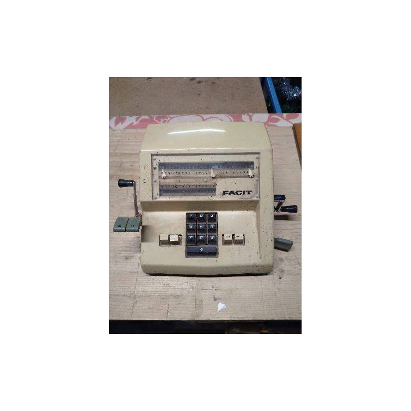 MACHINE A CALCULER FACIT 