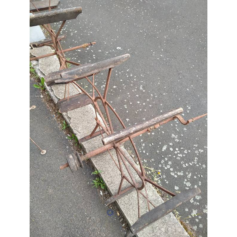 ROUE DE TISSAGE 