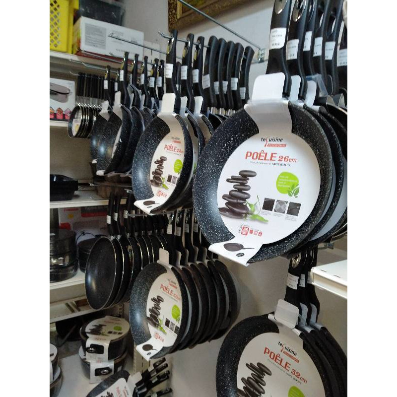 POELE 24CM