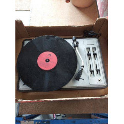 PLATINE VINYLE AVEC 2...