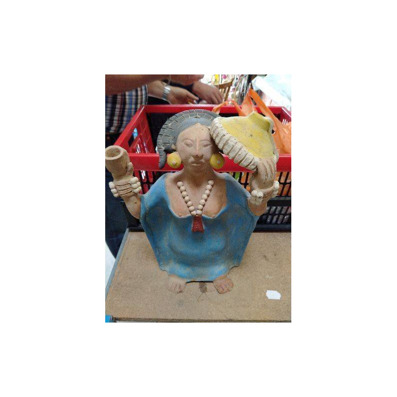 STATUETTE FEMME
