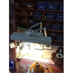 LAMPE DE DENTISTE