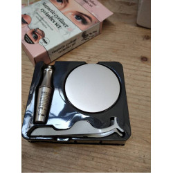 MAGNETIC EYELINER