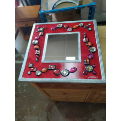MIROIR ROUGE BRILLANT