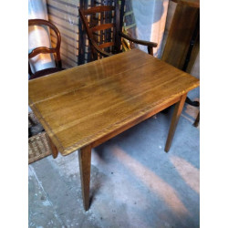 TABLE SCANDINAVE