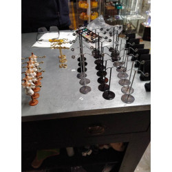 SUPPORT POUR BIJOUX