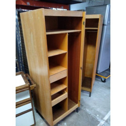 ARMOIRE DE PROFESSEUR