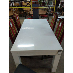 TABLE LAQUÉE BLANC