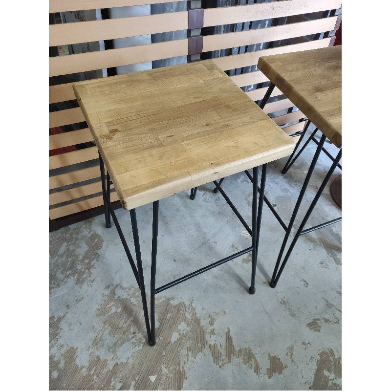 SELLETTE PIEDS ACIER DESSUS BOIS