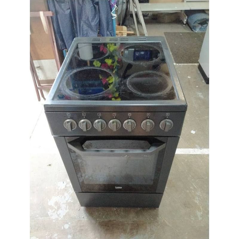 GAZINIÈRE BEKO VITROCÉRAMIQUE