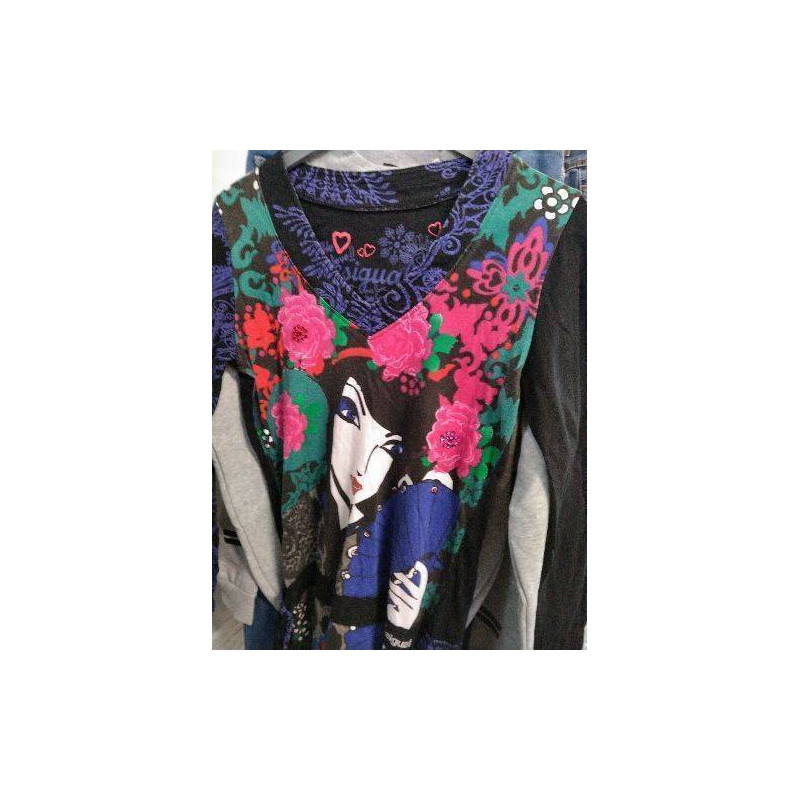 PULL DESIGUAL COL V