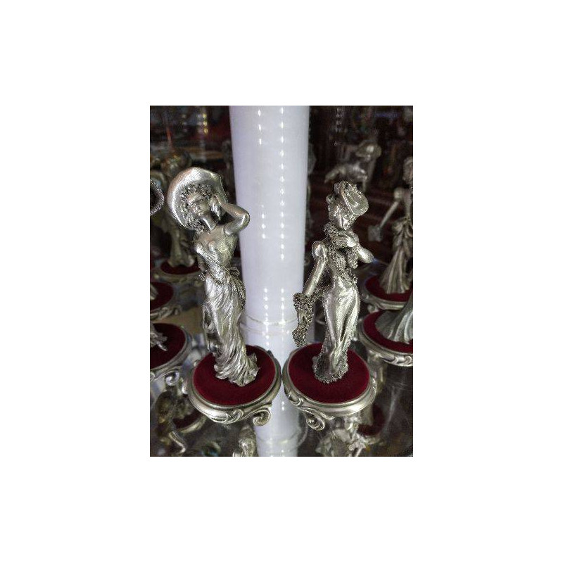 STATUETTE ETAIN DU PRINCE