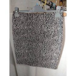 JUPE NOIRE ET BLANC