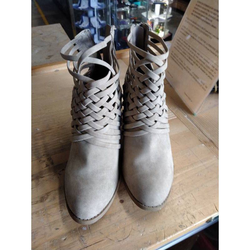 BOTTINES BEIGE