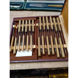 COFFRET DE COUTEAUX 23PCS