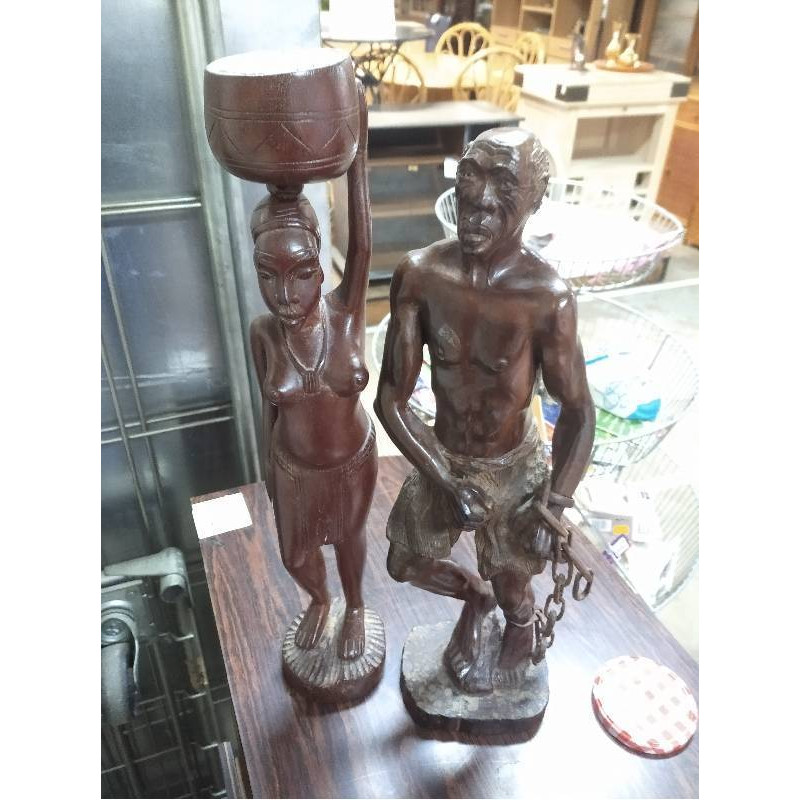 STATUE AFRICAINE 