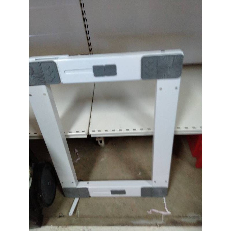 SUPPORT MACHINE A LAVER