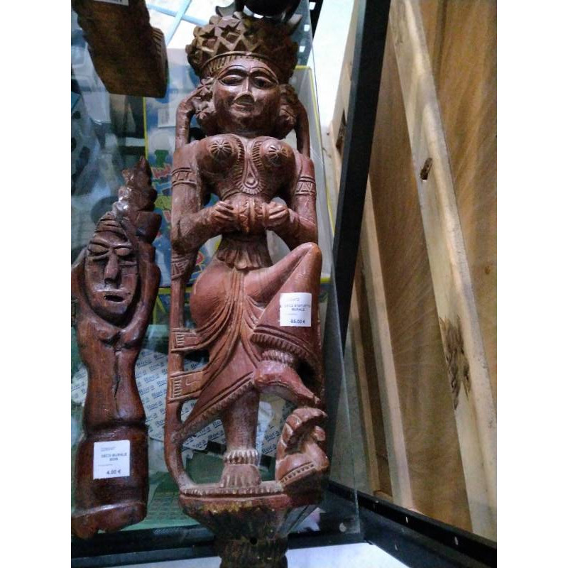 DECO STATUETTE MURALE 