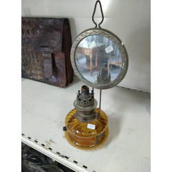 LAMPE A PÉTROLE 