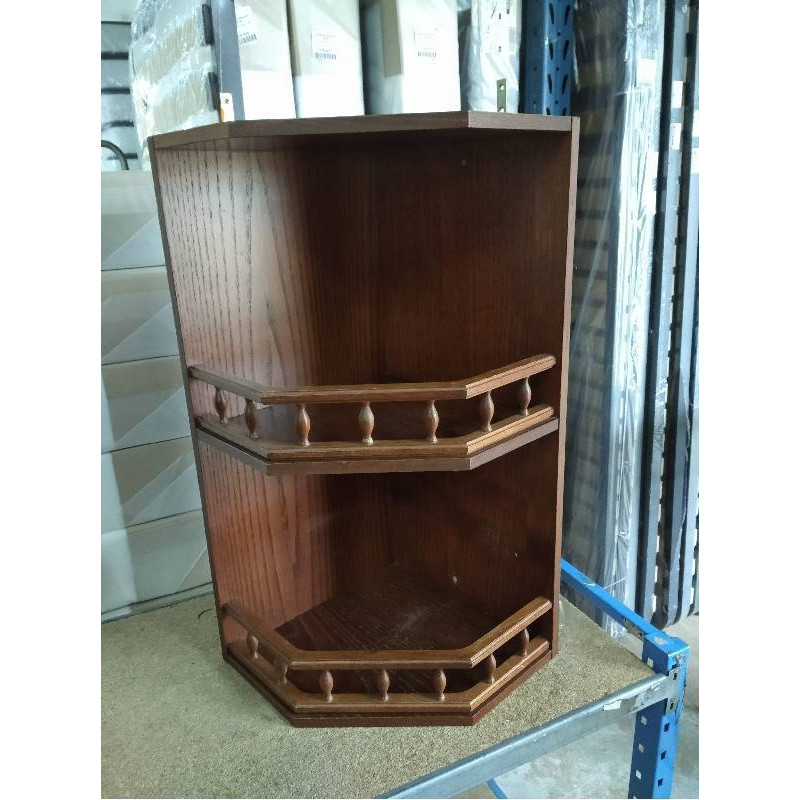 ÉTAGÈRE D\'ANGLE EN BOIS 