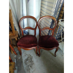 CHAISES VIOLON CAPITONNÉE