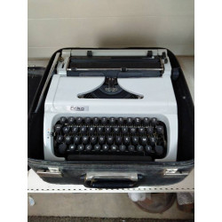MACHINE A ÉCRIRE ERIKA 