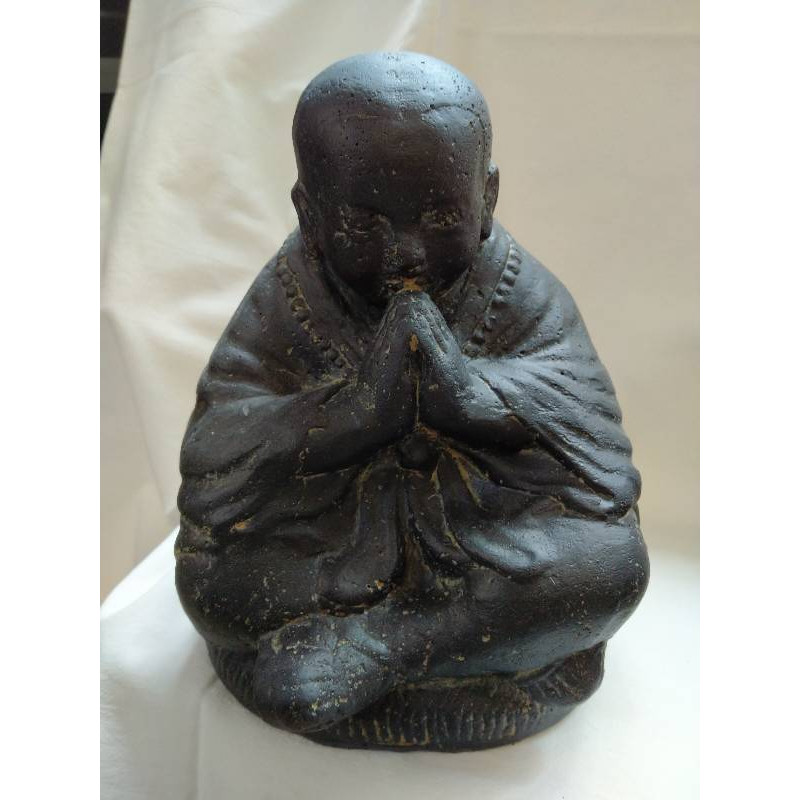 SEATED MONK 30 CM