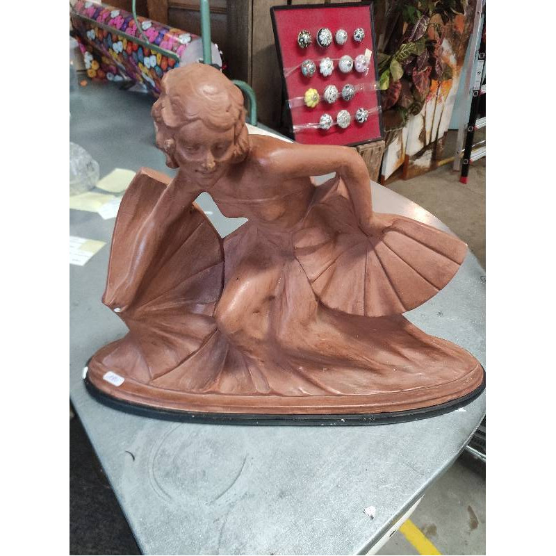 STATUE PLATRE MALANIE