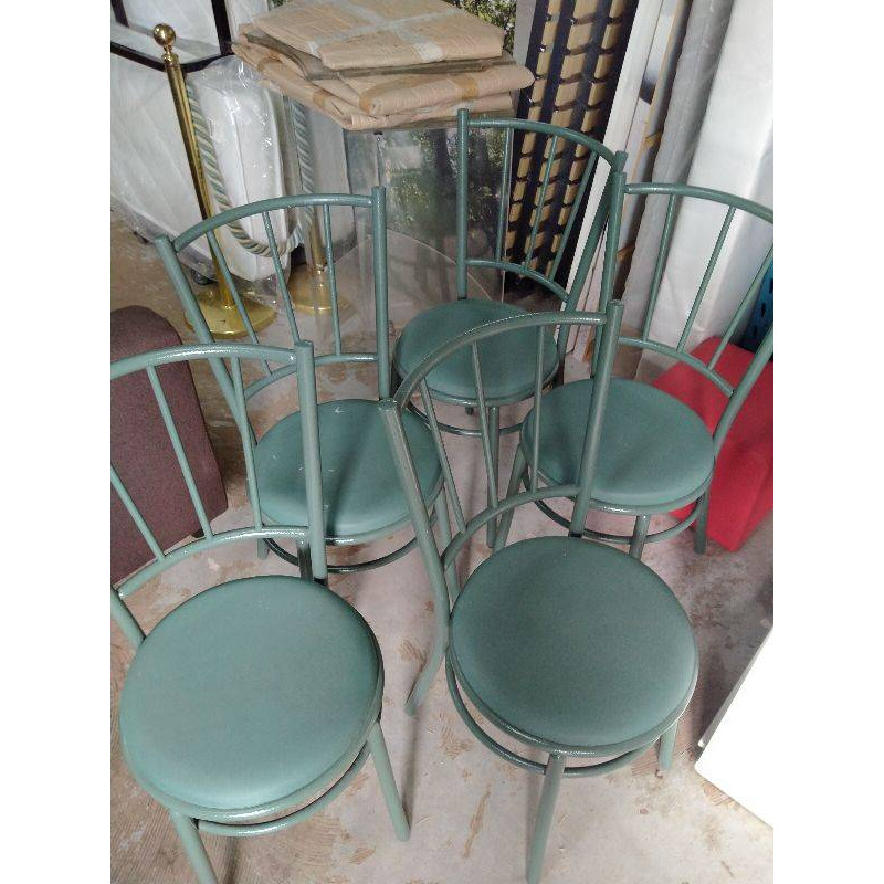 LOT DE 5 CHAISES DE BISTROT VERTE 