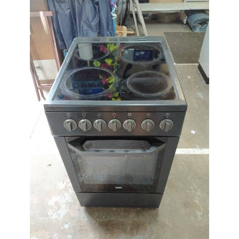 GAZINIÈRE BEKO VITROCÉRAMIQUE