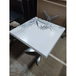 TABLE PLIANTE A BASCULE 